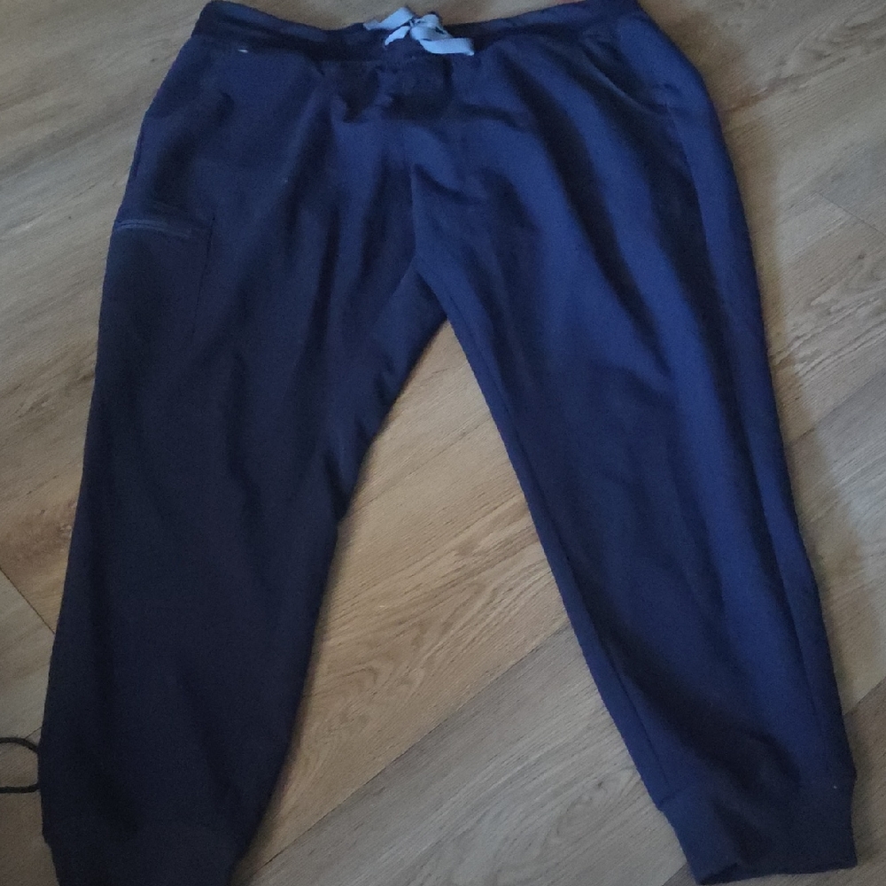Figs Women's Navy Joggers